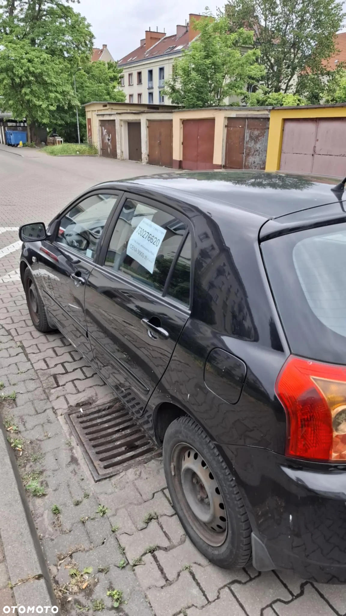 Toyota Corolla - 2