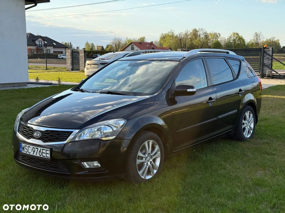 Kia Ceed - 3