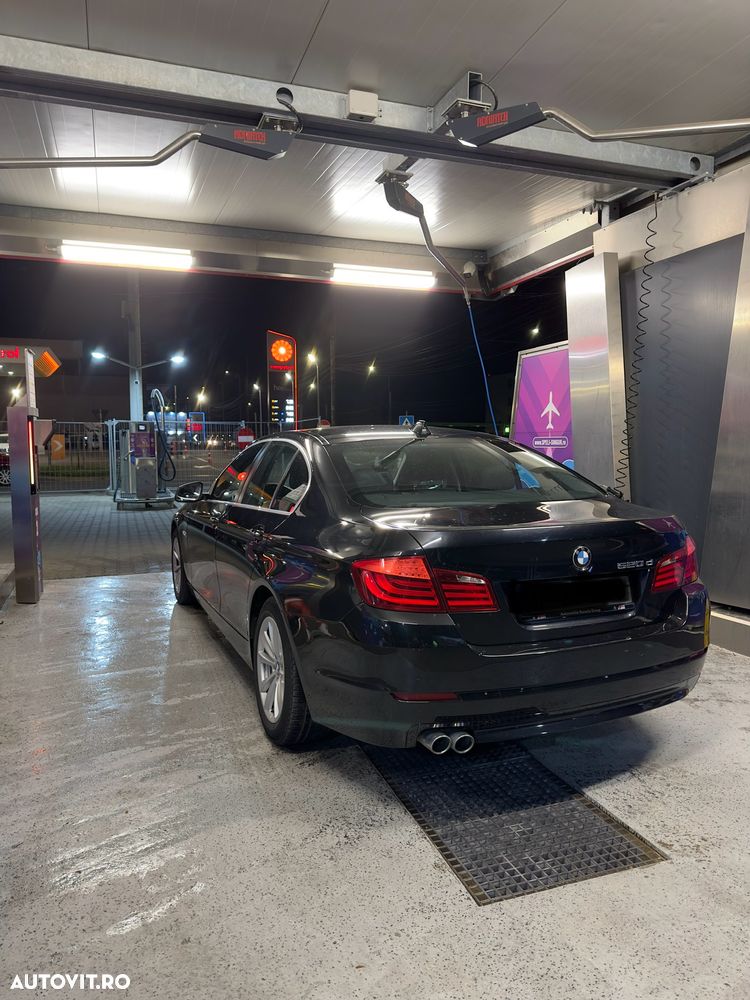 BMW Seria 5 520d Aut. BluePerformance - 5