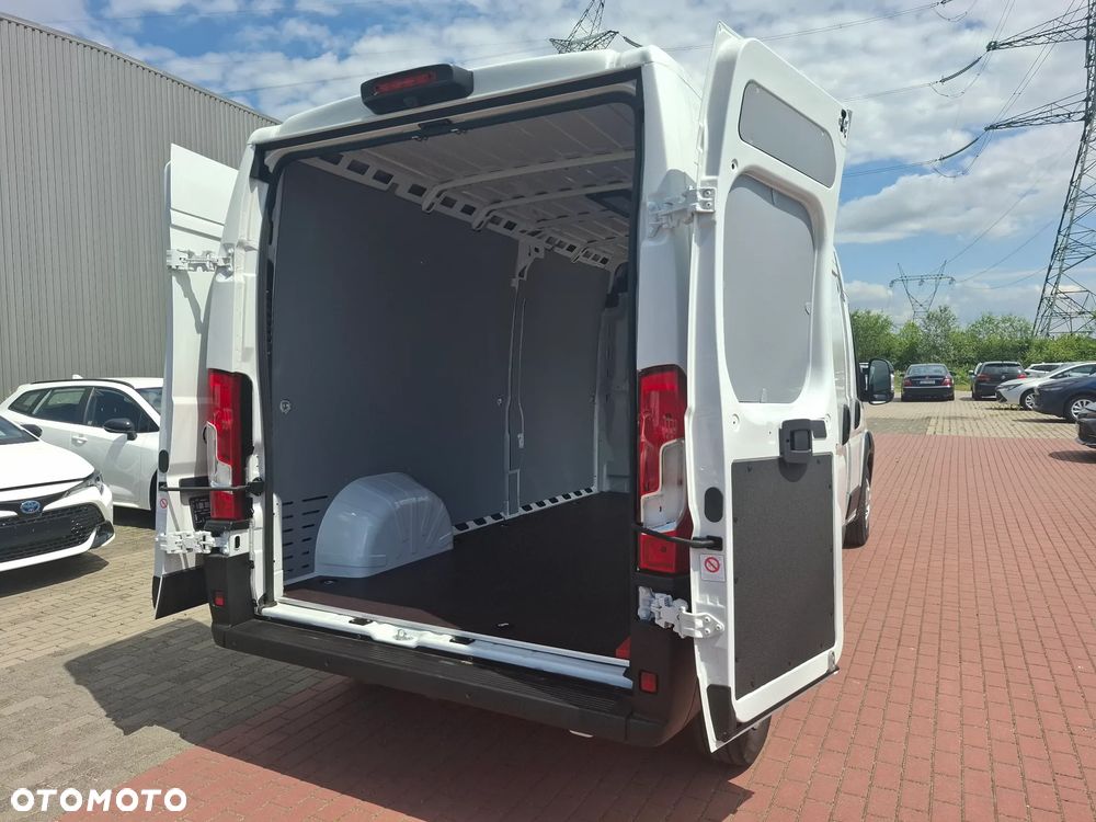 Toyota Proace Max - 22
