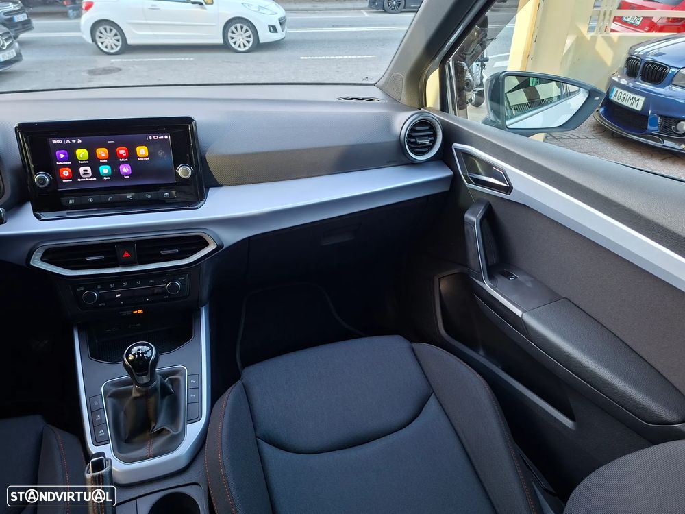 SEAT Arona 1.0 TSI FR - 37