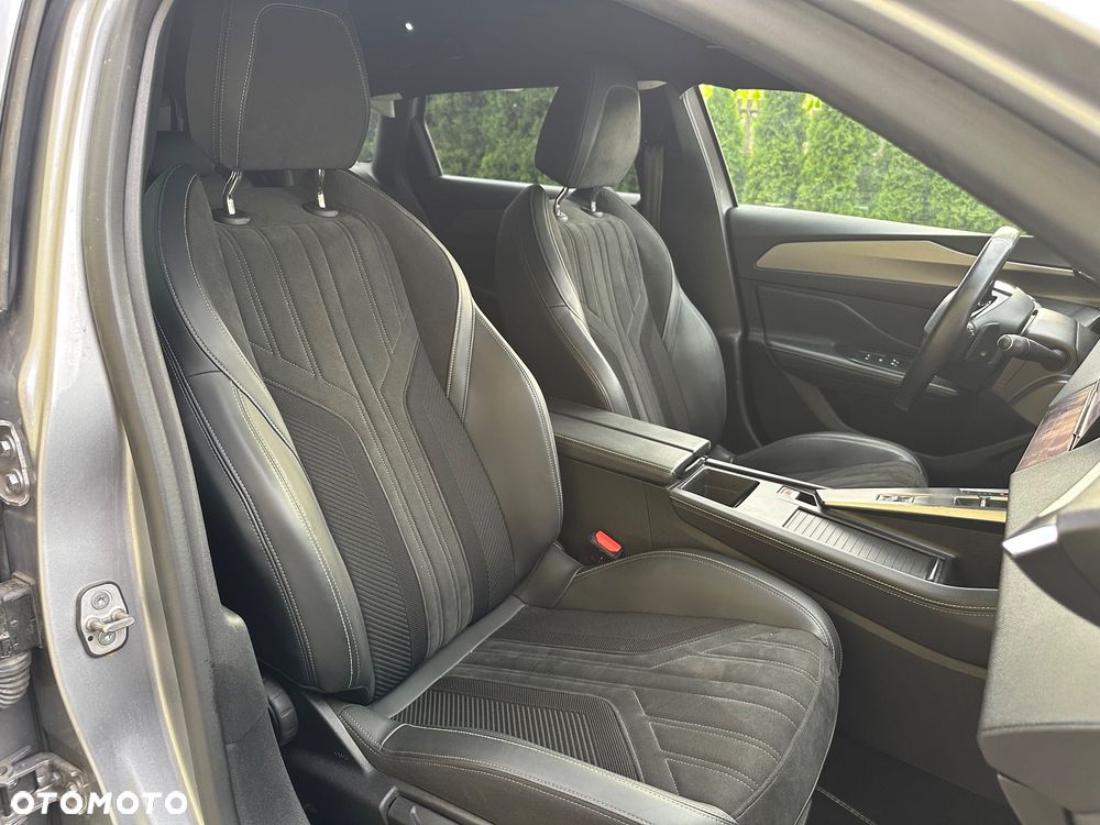 Peugeot 308 BlueHDi 130 EAT8 Stop & Start GT - 31