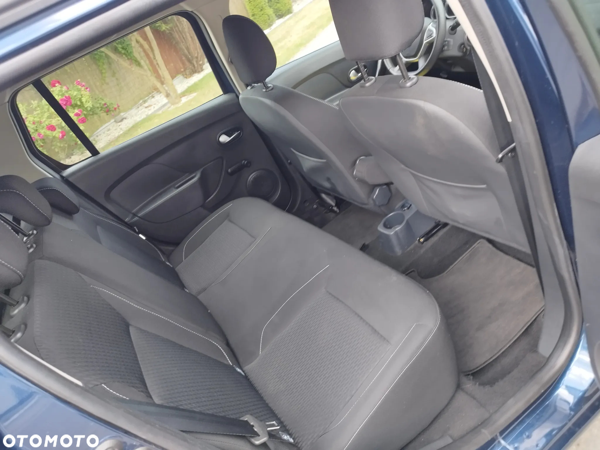 Dacia Logan MCV TCe 90 S&S Easy-R Laureate - 26