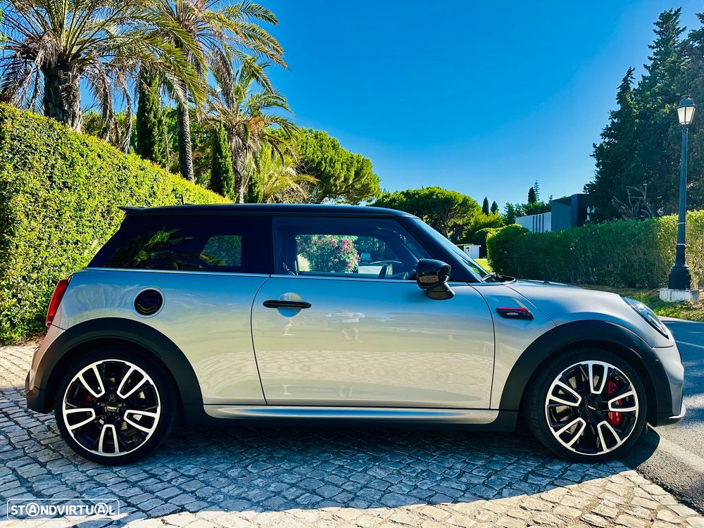 MINI 3 Portas John Cooper Works Plus Auto Desportiva - 14