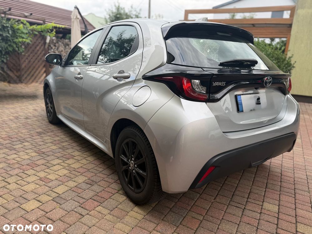Toyota Yaris Hybrid 1.5 Selection Style - 8