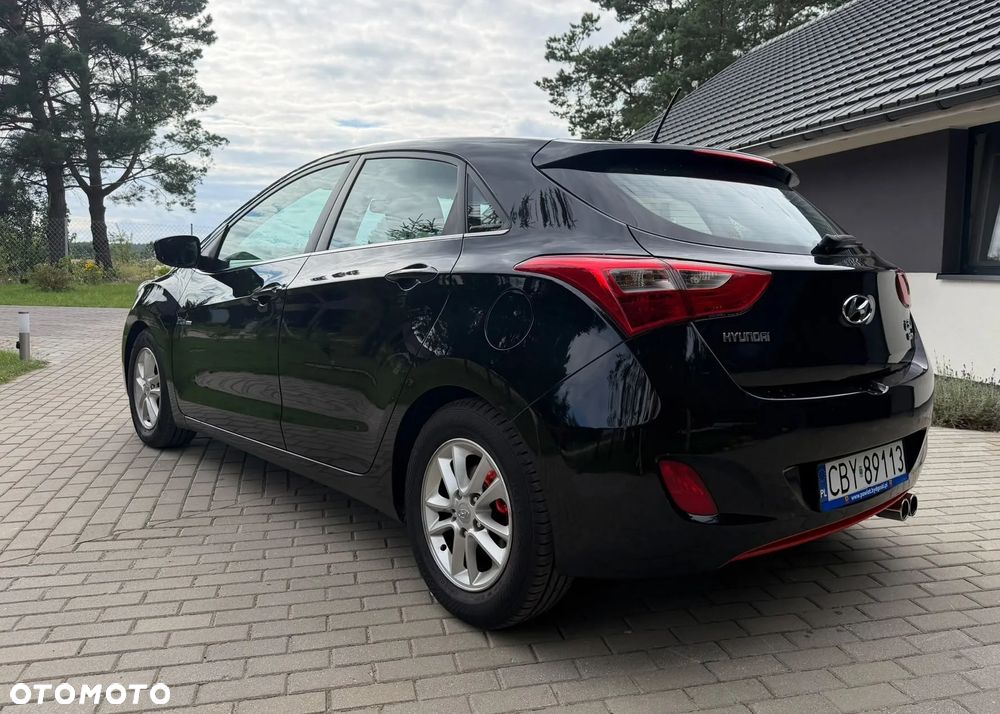 Hyundai i30 1.6 GDI Style - 11