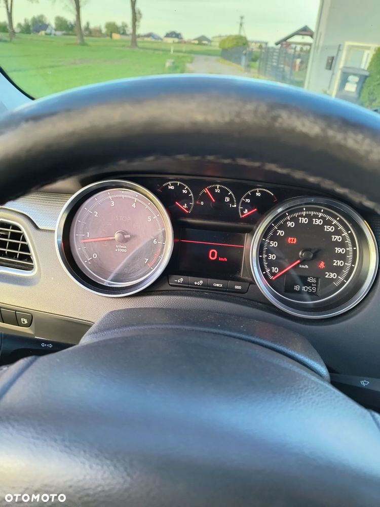 Peugeot 508 1.6 T Active - 16