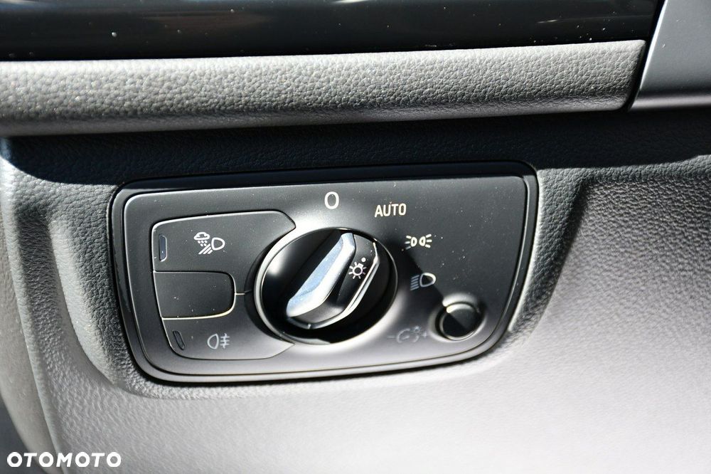 Audi A6 Avant 2.0 TDI Ultra - 24