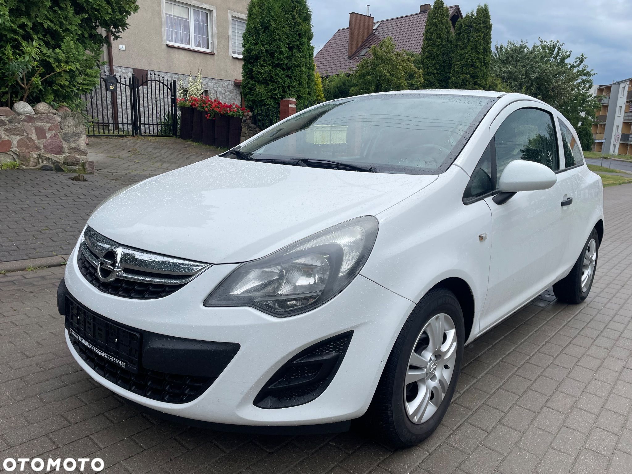 Opel Corsa 1.2 16V (ecoFLEX) Color Edition - 1