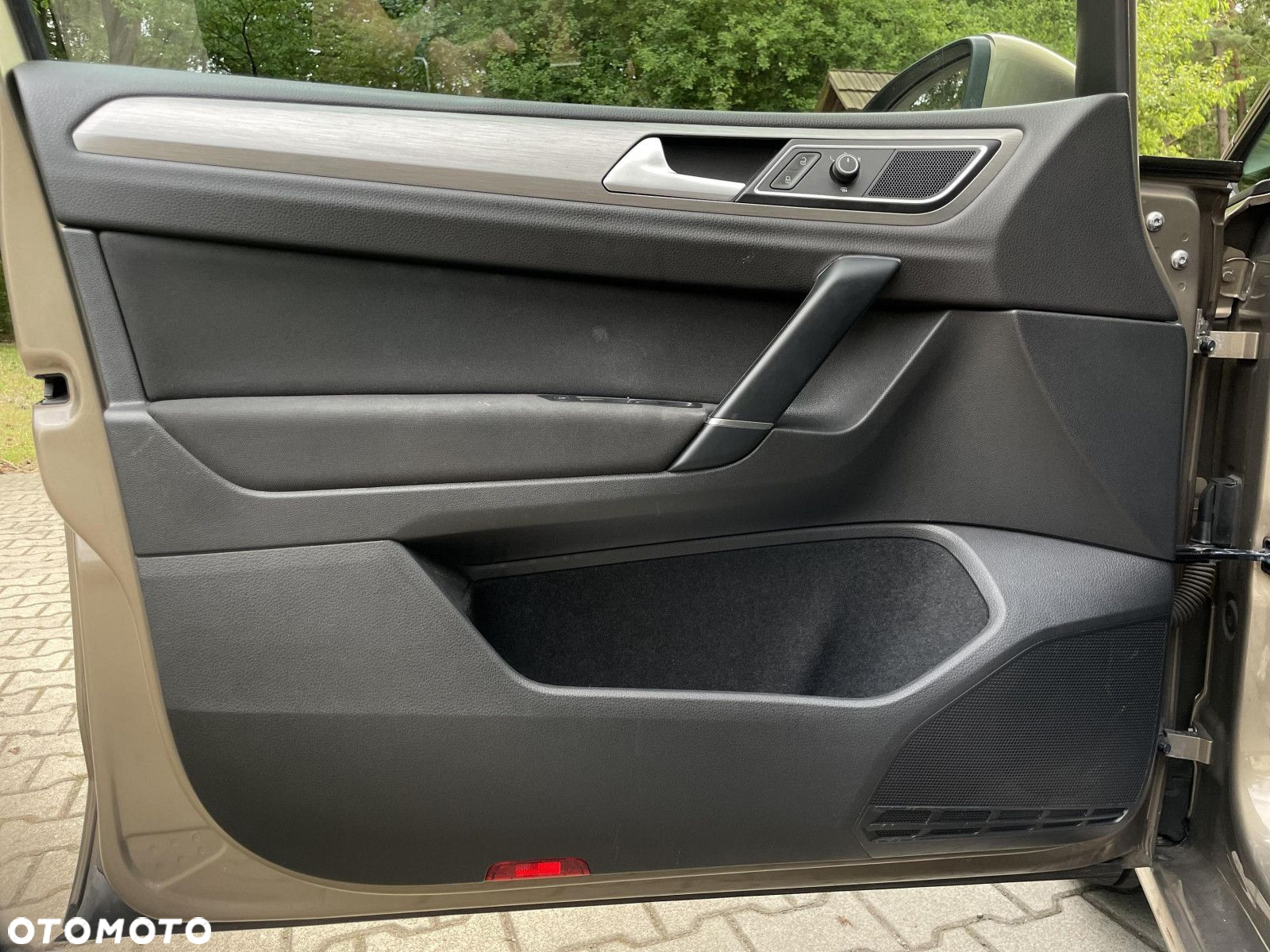 Volkswagen Golf VII 1.4 TSI BMT Comfortline DSG - 15