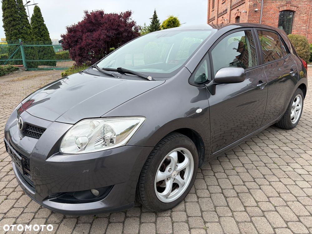 Toyota Auris 1.6 VVT-i Terra Start - 8
