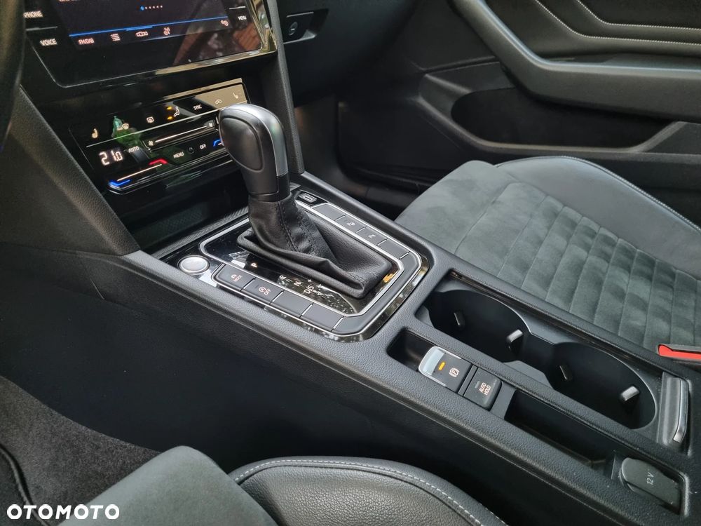 Volkswagen Passat 2.0 TDI 4Mot Elegance DSG - 13