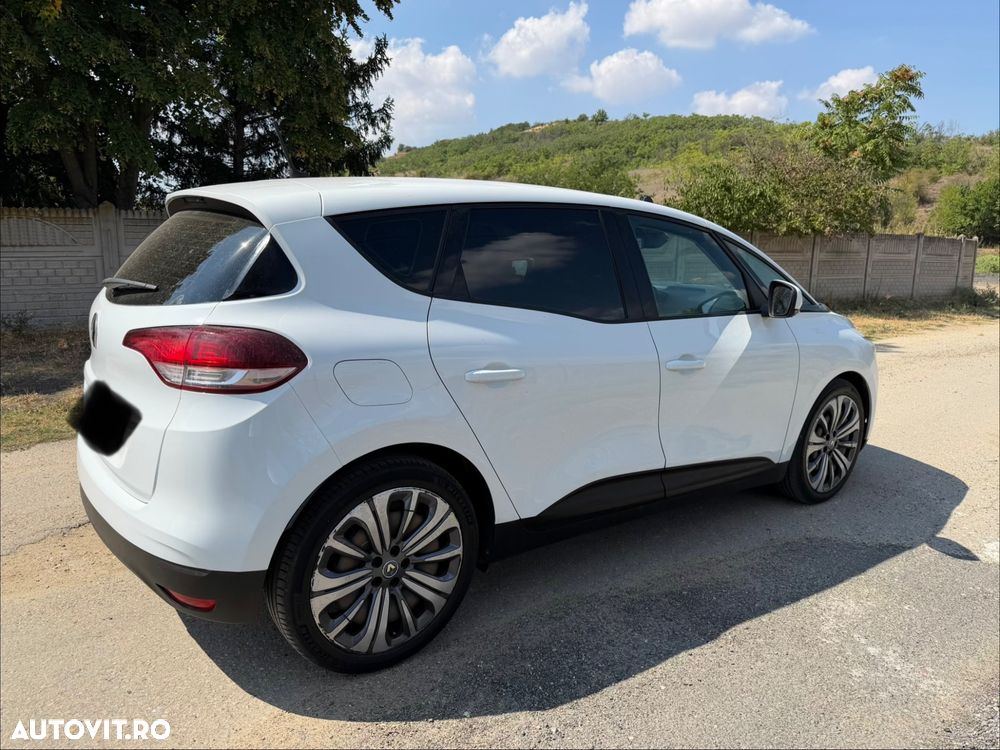 Renault Scenic - 5