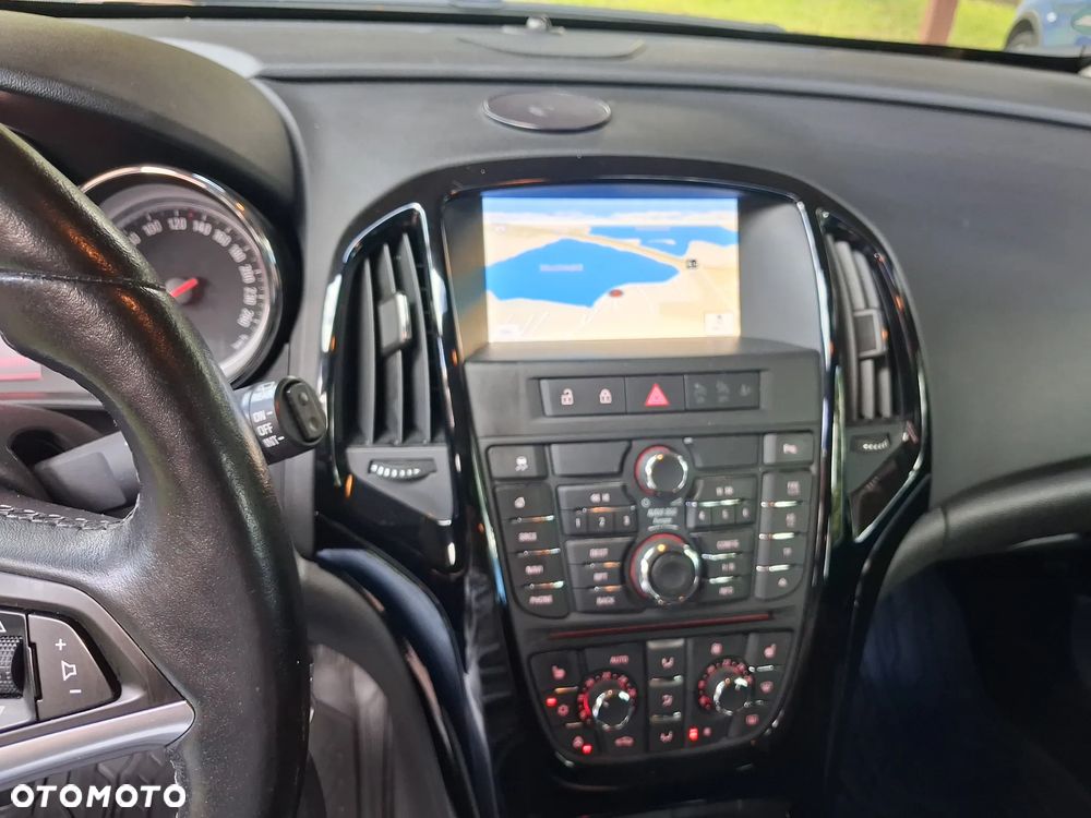 Opel Astra 1.4 Turbo Automatik Exklusiv - 20