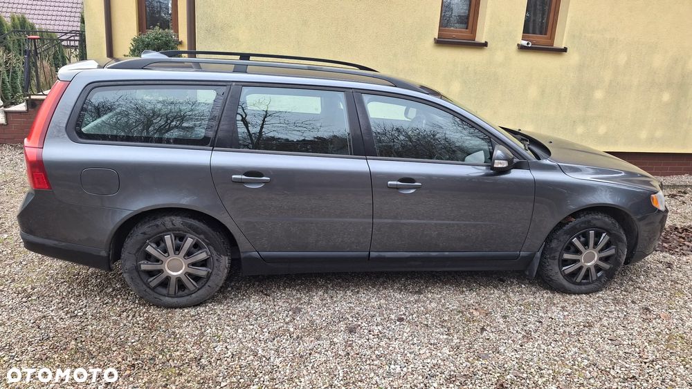 Volvo V70 2.0 - 16