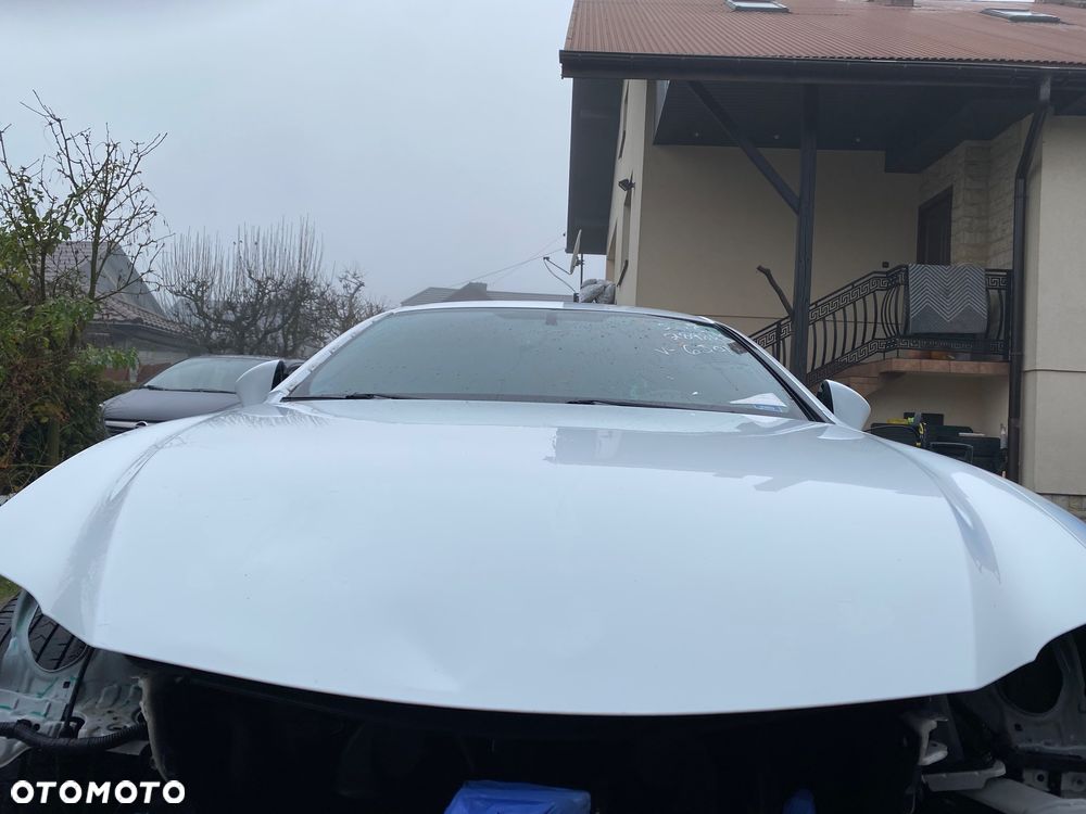 Lexus RC 200t SPORT - 16