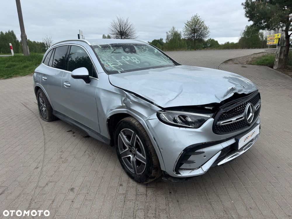 Mercedes-Benz GLC 300 e 4Matic 9G-TRONIC Edition AMG Line