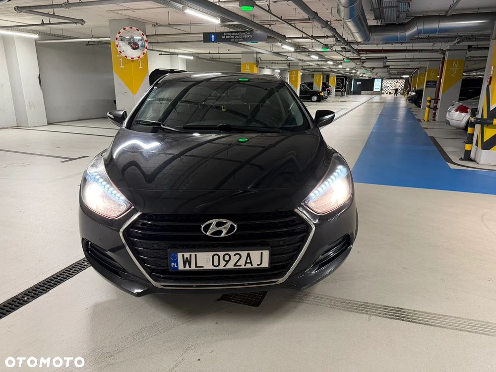 Hyundai i40 1.7 CRDi Comfort - 2