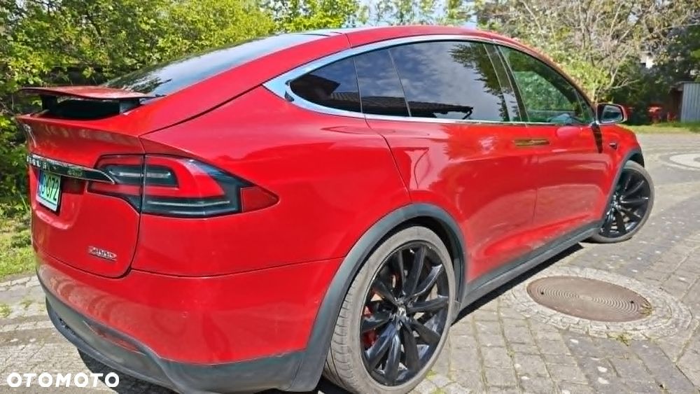 Tesla Model X Performance - 18