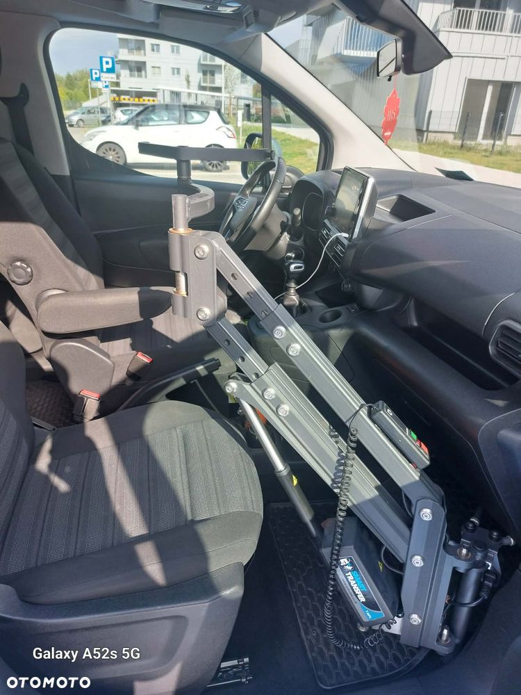 Opel Combo 1.2 Turbo Enjoy S&S - 17