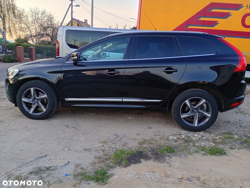 Volvo XC 60 D4 Geartronic Summum - 12