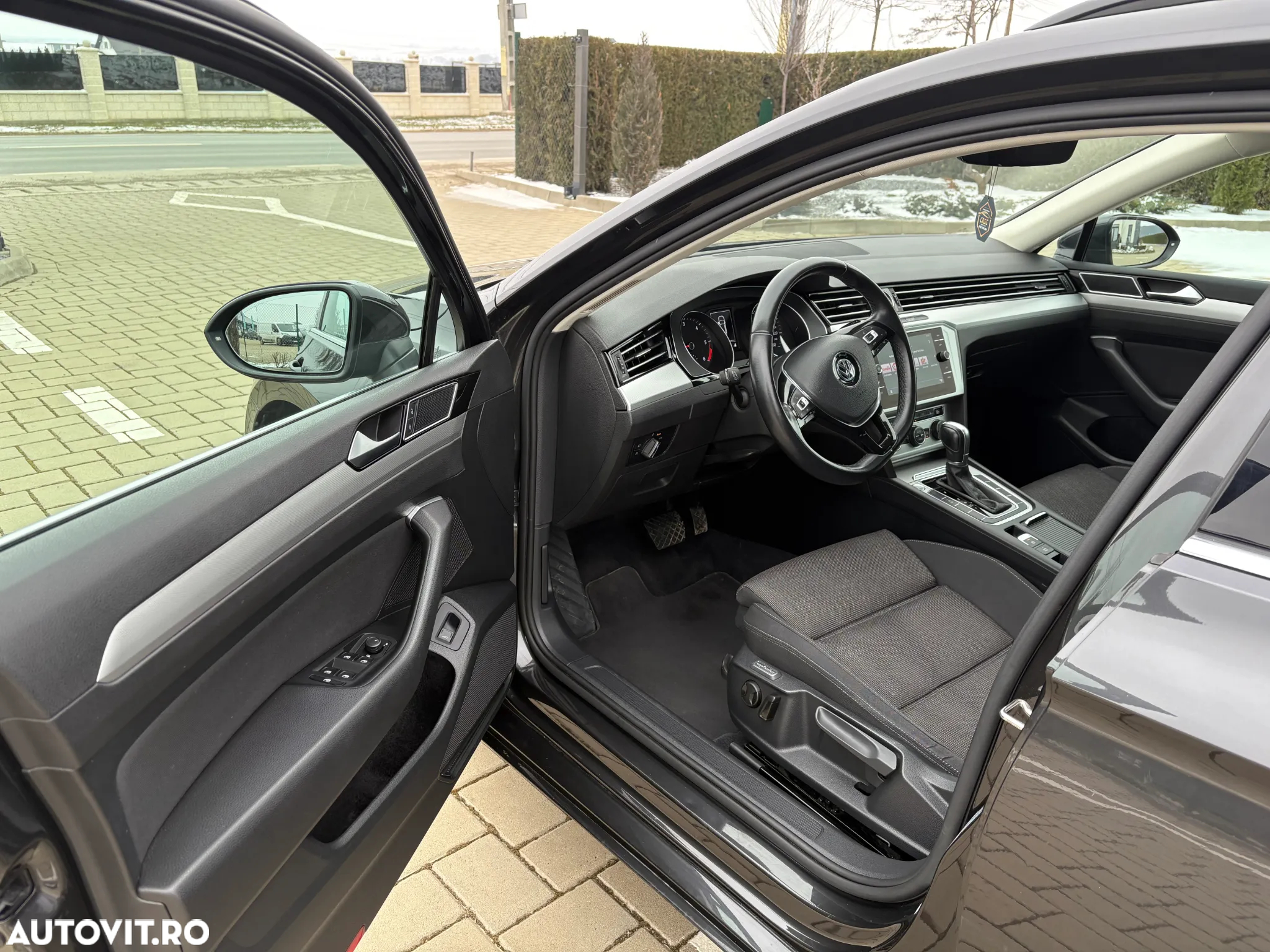 Volkswagen Passat Variant 2.0 TDI DSG Comfortline - 10