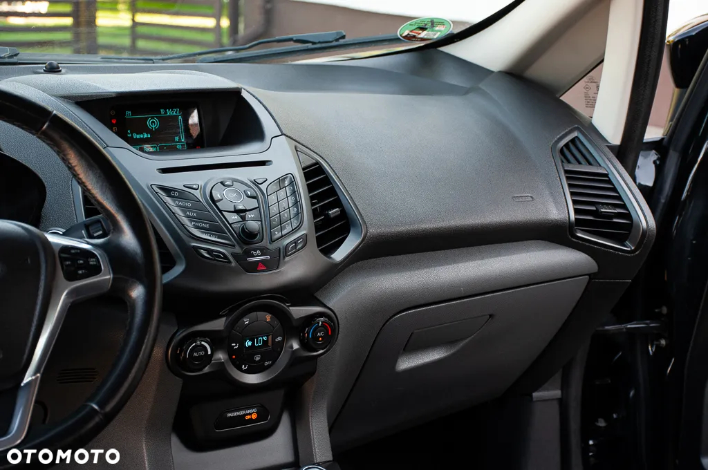 Ford EcoSport 1.0 EcoBoost TITANIUM - 29