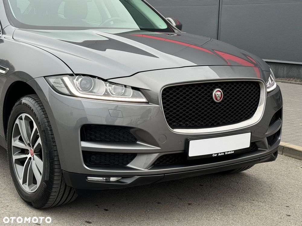 Jaguar F-Pace 2.0 i4D AWD Prestige - 12