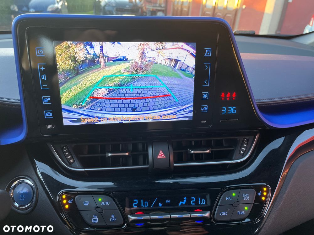 Toyota C-HR 1.8 Hybrid Premium - 18