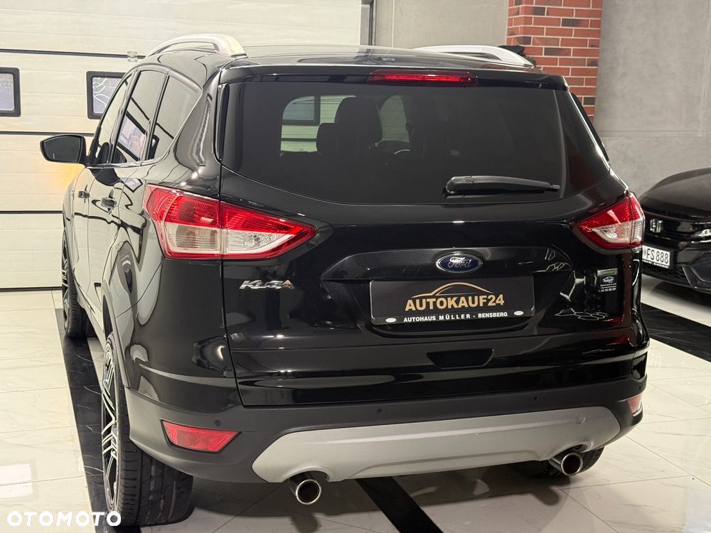 Ford Kuga 1.6 EcoBoost 2x4 Titanium - 8