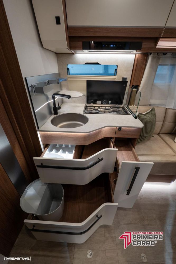 Fleurette Discover 75 LMF Wellness 140cv automática AL-KO - 14