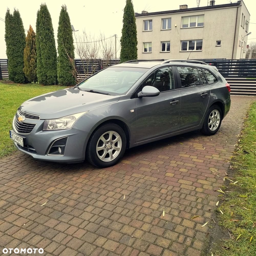 Chevrolet Cruze 1.7 D LT+ Premium - 3