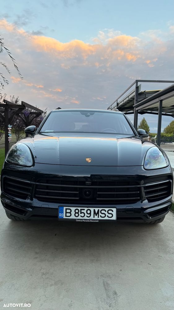 Porsche Cayenne E-Hybrid - 3