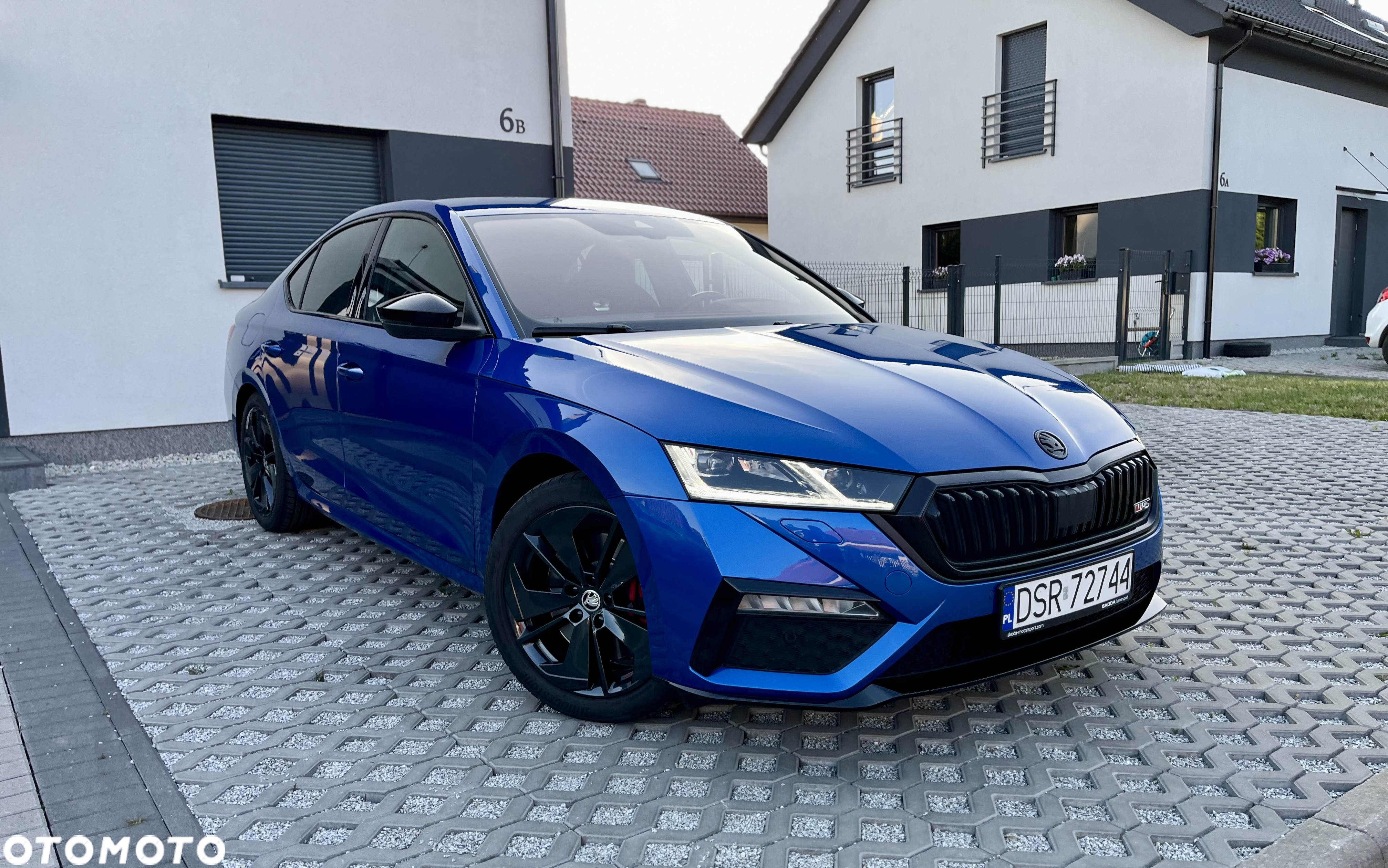 Skoda Octavia 2.0 TSI RS DSG - 2