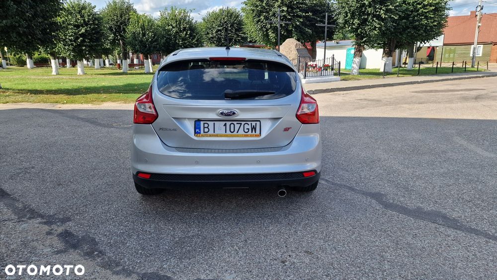 Ford Focus - 4