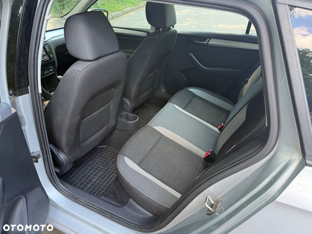 Skoda RAPID 1.0 TSI Ambition - 19