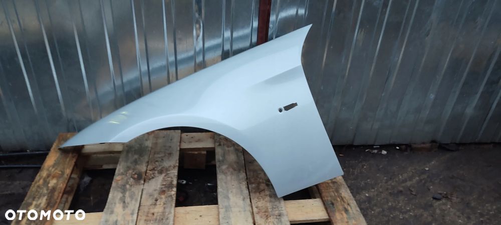 błotnik lewy przód przedni bmw e90 e91 11.2004-06.2012 stal lakier B39 A83 C08 C06 A96 475 A300 B45 C10 C4W C09 F04 A89 B53 C4E 668 C2S C3N C1M C31 A72 C1X A45 A17 F20 F35 F36 F02 A75 A44 F03 751 F01 F40 F05 F19 C29 F31 B09 C55 F22 B44 C3C F11 C1R B55 B66 F43 F45 C16 B38 C1G A76 F42 C1E B35 F39 C1F C56 C4P C6R C6E F27 C5A B41 C68 C1D U91 C5Y P7Z B01 300 - 11