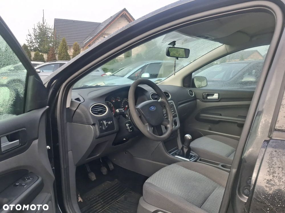 Ford Focus - 20