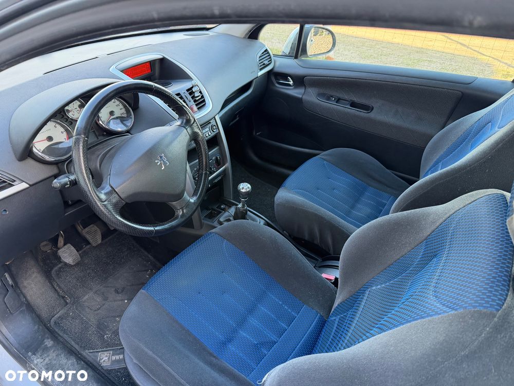 Peugeot 207 90 Sport - 9