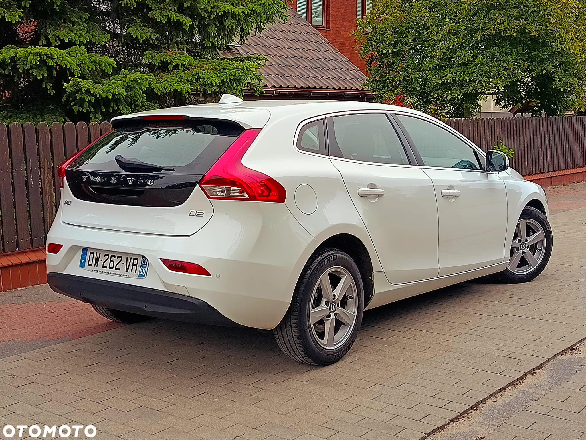 Volvo V40 D2 Momentum - 2