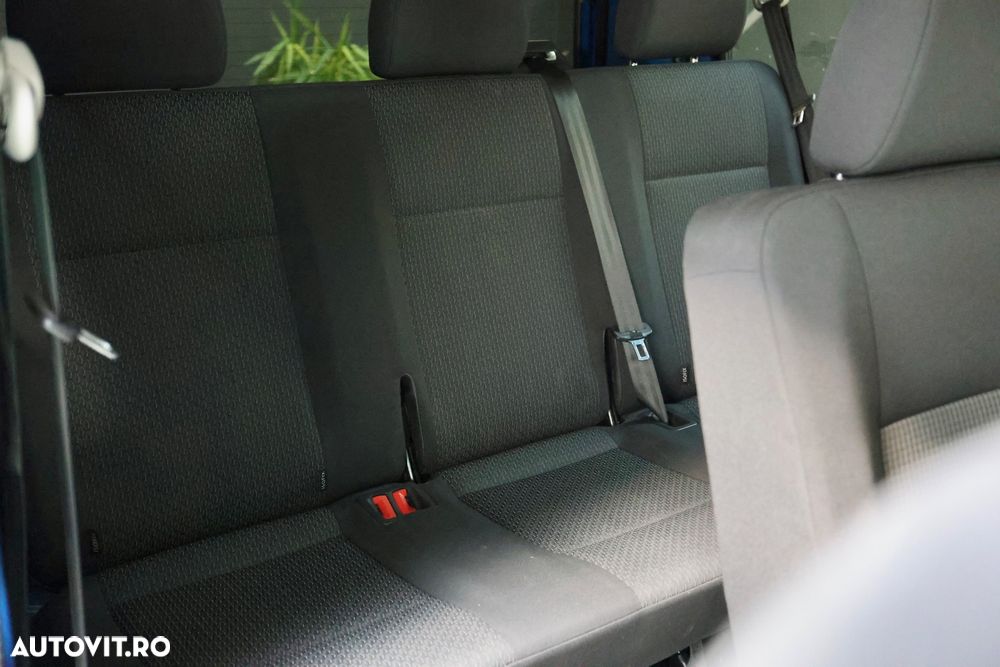 Volkswagen Caravelle LR Comfortline - 15