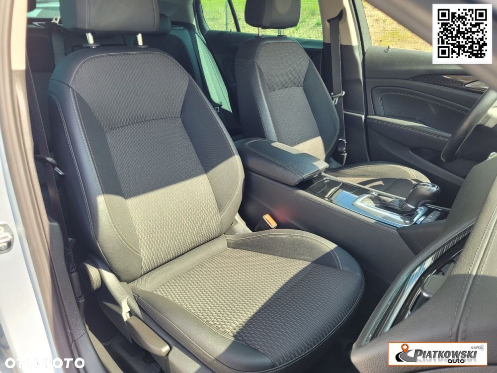 Opel Insignia - 22