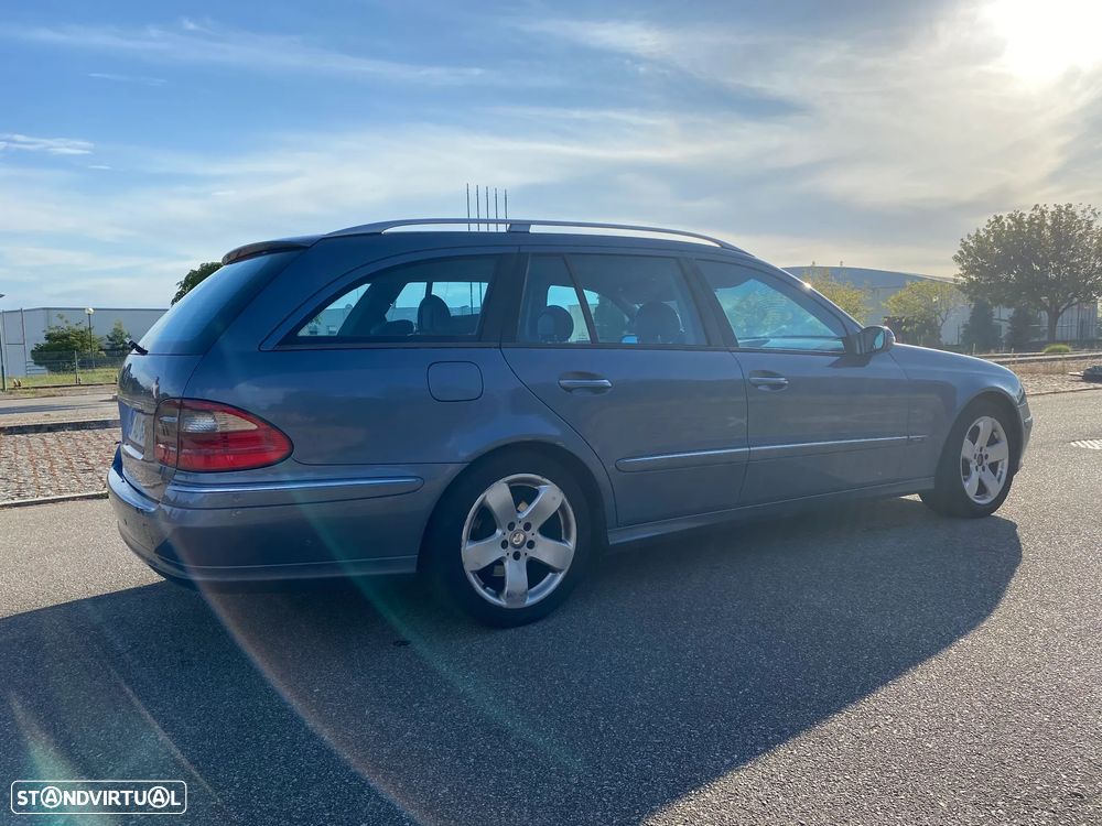 Mercedes-Benz E 220 CDI Auto Avantgarde - 1