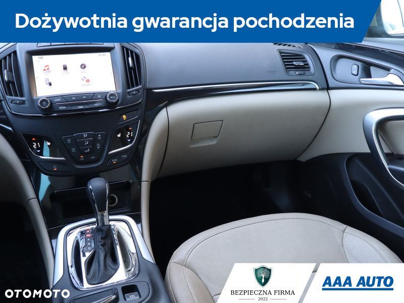 Opel Insignia - 10