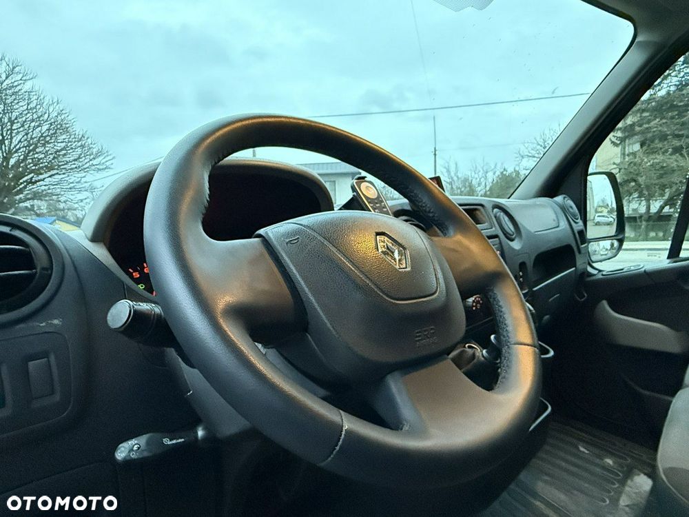 Renault Master - 16