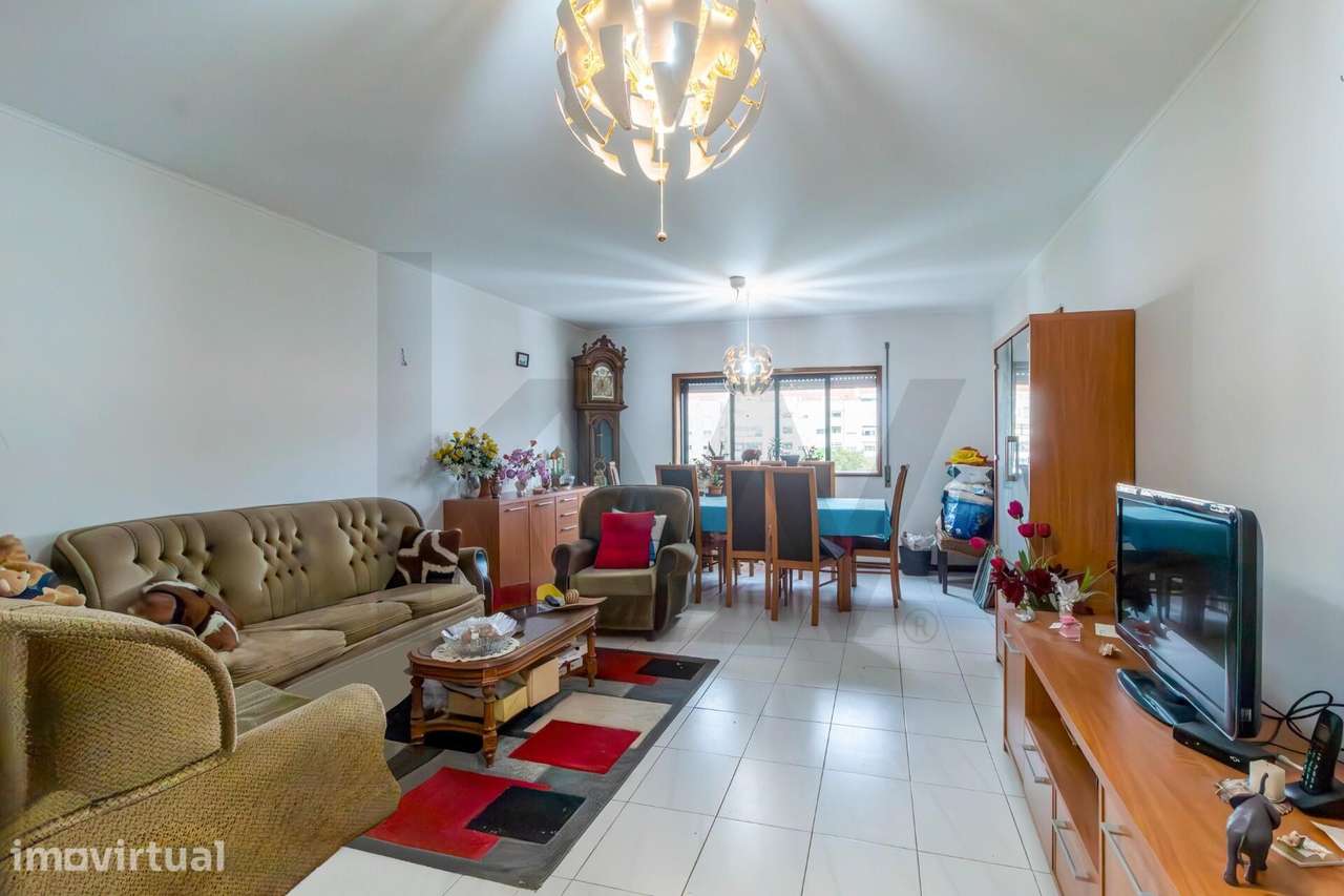 Apartamento T2 em Mafamude – Localização Privilegiada com Vistas Desaf - Grande imagem: 2/41