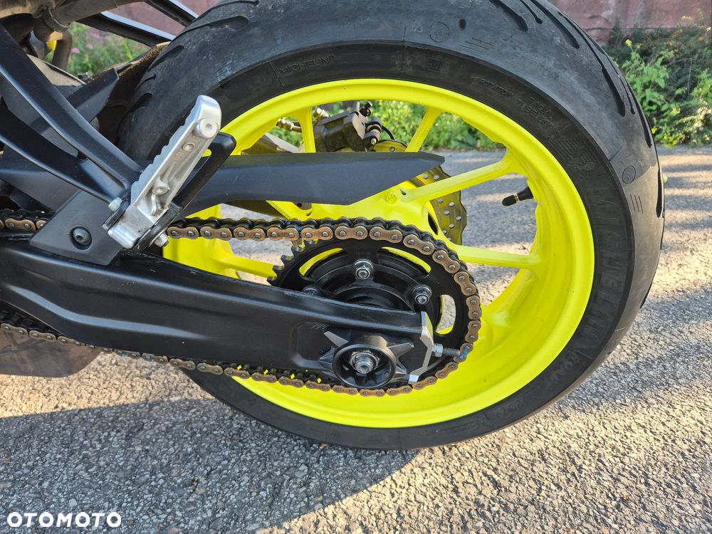 Yamaha MT - 10