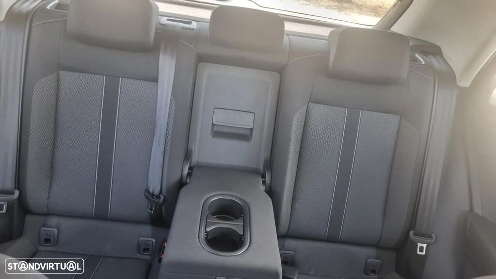 VW T-Roc 1.0 TSI Urban - 17