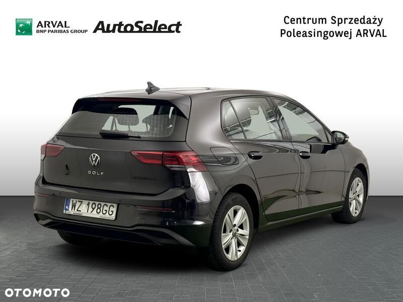 Volkswagen Golf - 6
