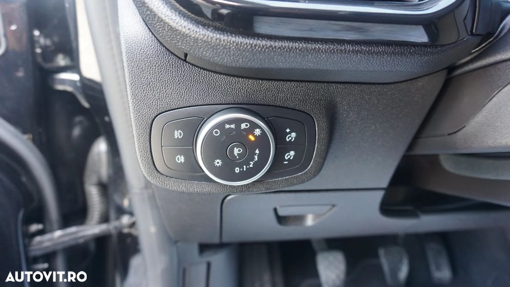 Ford Fiesta 1.0 EcoBoost Start-Stop ST-LINE - 17